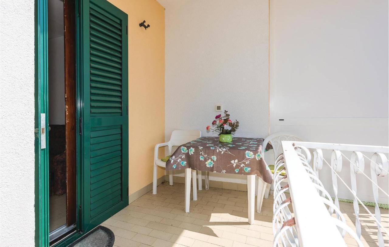 Beautiful Apartment In Rogoznica With Wifi Zewnętrze zdjęcie