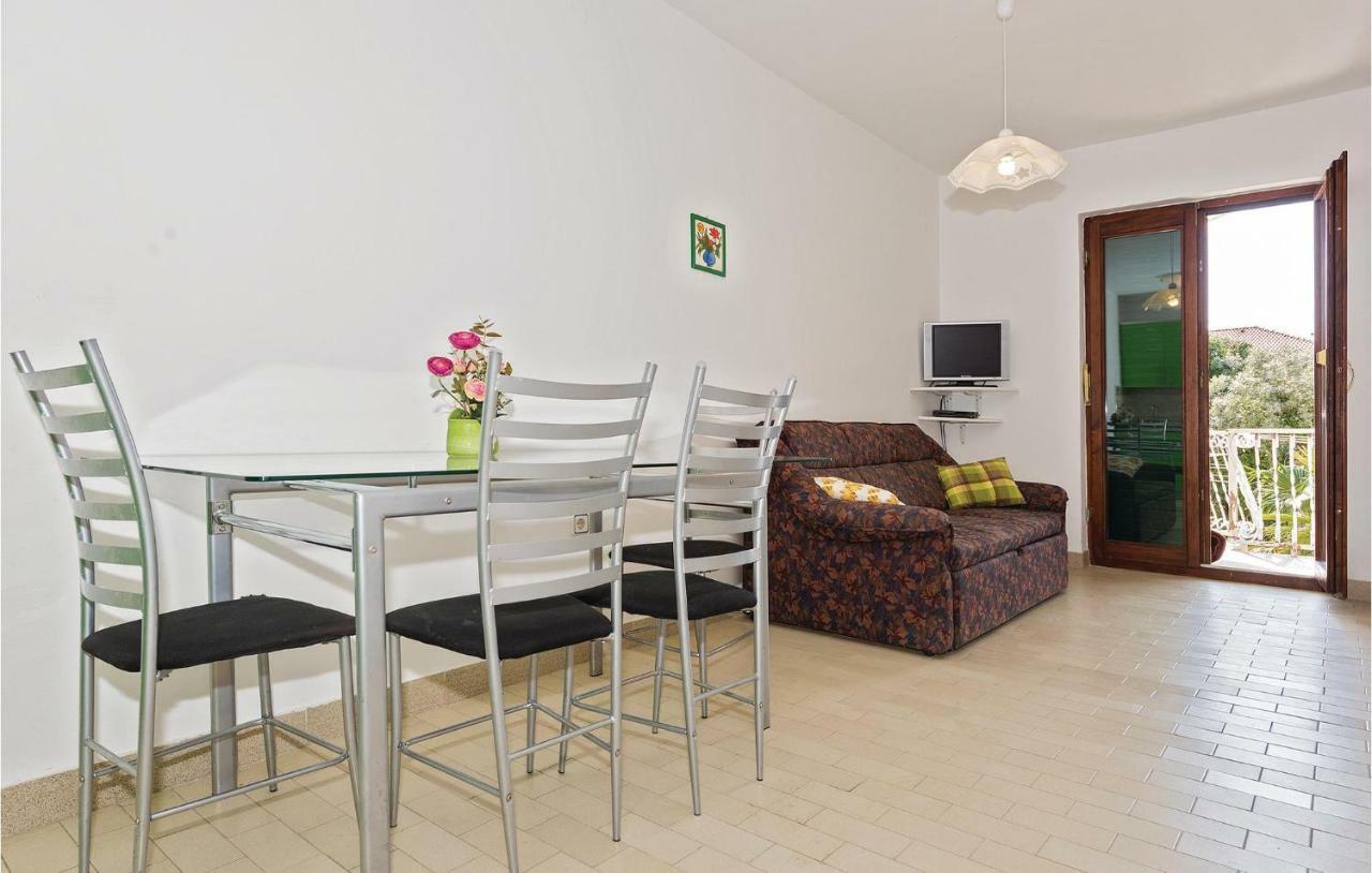 Beautiful Apartment In Rogoznica With Wifi Zewnętrze zdjęcie